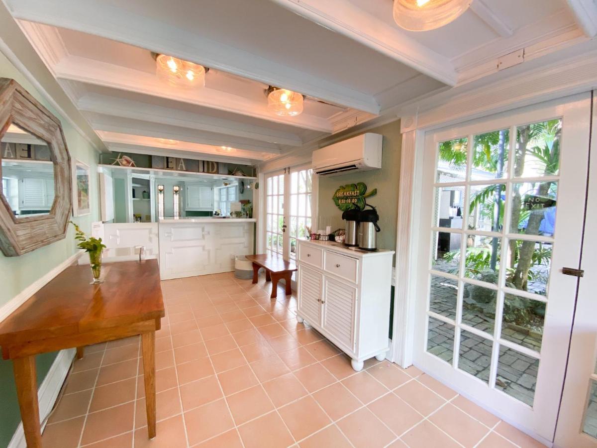 Authors Key West Guesthouse Eksteriør billede