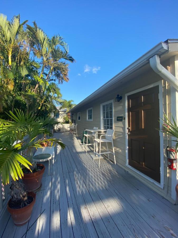 Authors Key West Guesthouse Eksteriør billede