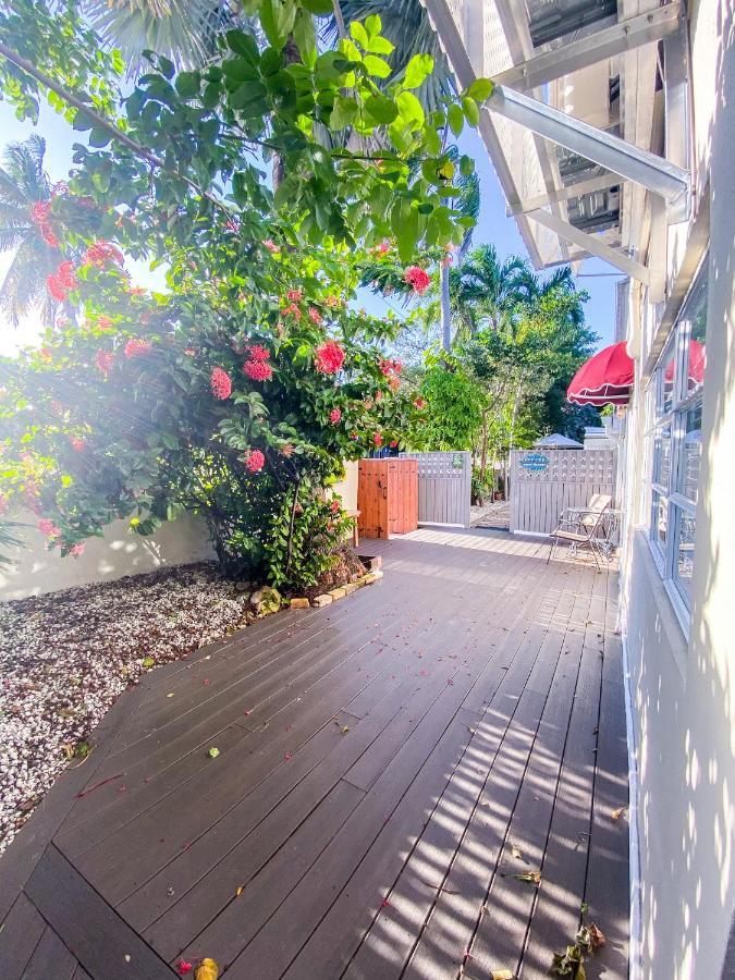 Authors Key West Guesthouse Eksteriør billede